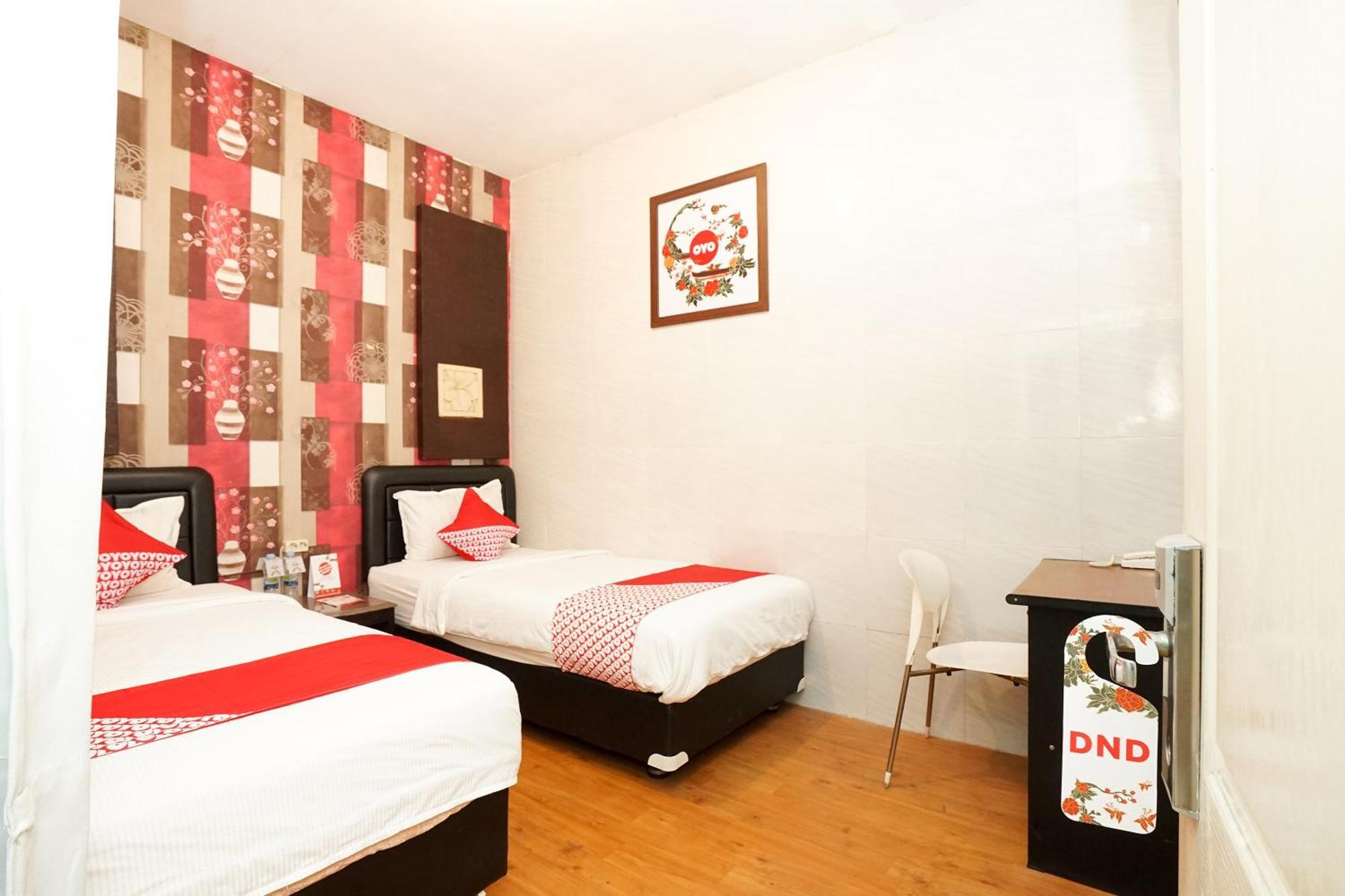 Oyo 425 Mojokerto Guesthouse Zewnętrze zdjęcie
