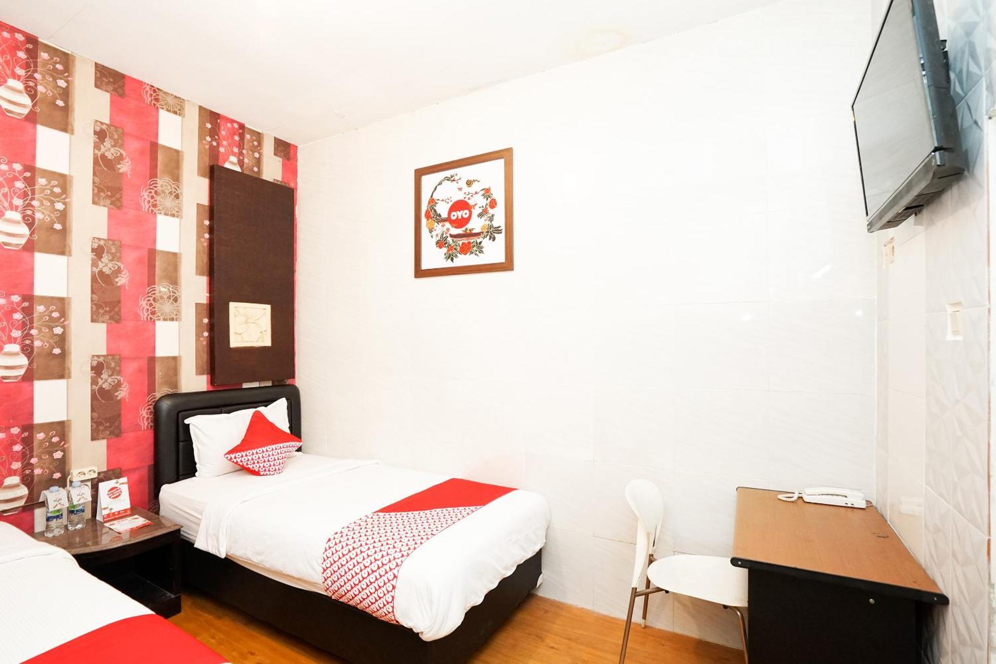 Oyo 425 Mojokerto Guesthouse Zewnętrze zdjęcie